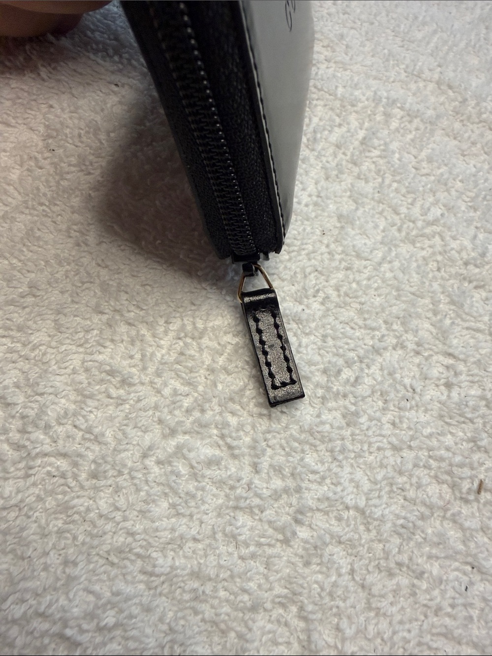 Gucci Black Leather Zip Around Coin Case Wallet - Picture 4 of 11